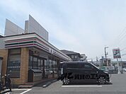セブンイレブン　京都中久世4丁目まで150メートル