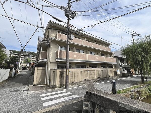 ファミユ白川 102｜京都府京都市東山区白川筋三条下ル東入ル梅宮町(賃貸マンション1K・1階・28.11㎡)の写真 その1