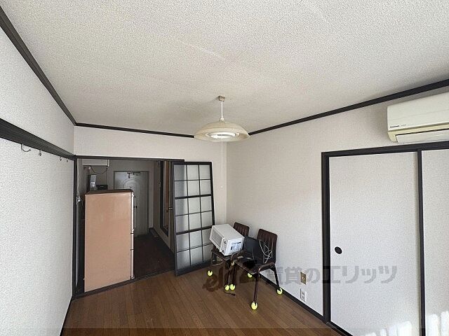 寝室