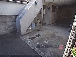 9 / 11