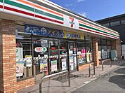 セブンイレブン　京都上鳥羽南鉾立町店まで250メートル