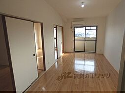 ファミィール桂 2階3LDKのリビング/ダイニング