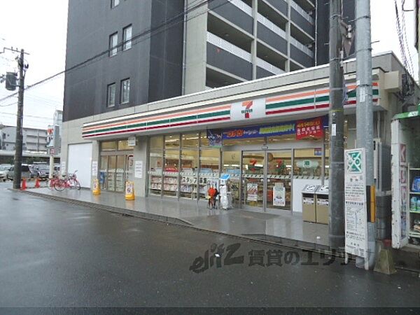 画像23:セブンイレブン　JR西大路駅前店まで500メートル