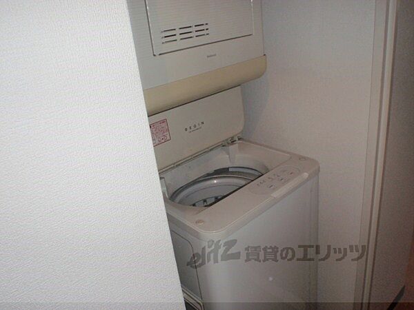 画像10:洗濯機置場