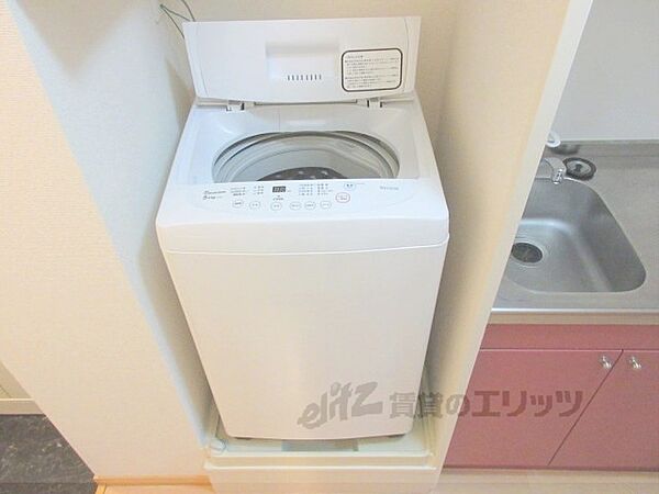 画像12:洗濯機