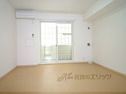 近鉄京都線 上鳥羽口駅 徒歩20分の賃貸アパート 1階ワンルームのリビング/ダイニング