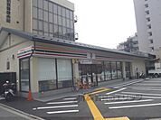 セブンイレブン　西大路花屋町店まで450メートル