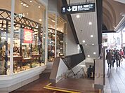 阪急河原町駅　2番出口まで500メートル