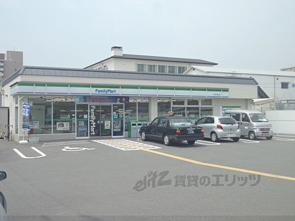 画像21:ファミリーマート　天神川高辻店まで380メートル