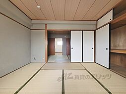 阪急京都本線 西京極駅 徒歩12分の賃貸マンション 4階2DKのリビング/ダイニング