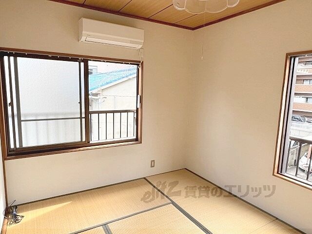 寝室