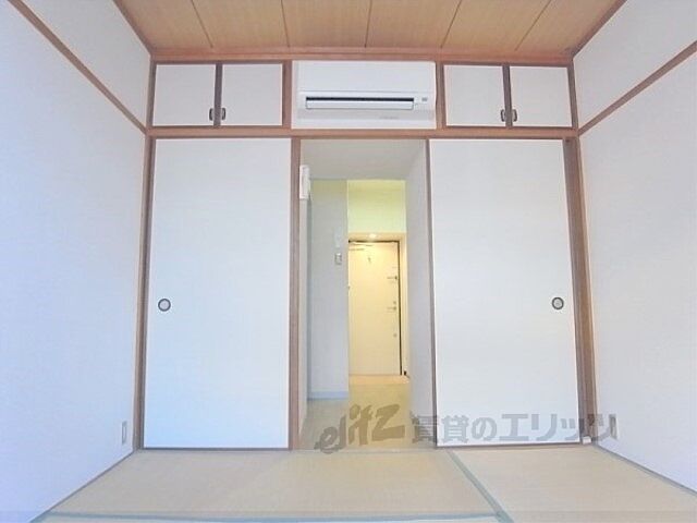 寝室