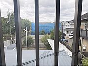 窓　眺望