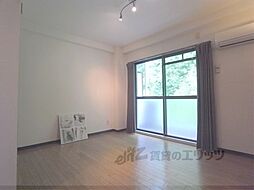 グランタック竜安寺 305 3階ワンルームのリビング/ダイニング