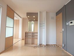 阪急京都本線 西院駅 徒歩19分の賃貸アパート 3階1LDKのリビング/ダイニング