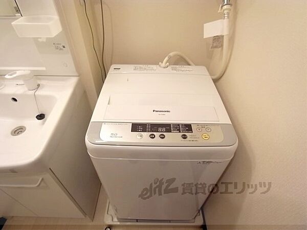 画像18:洗濯機