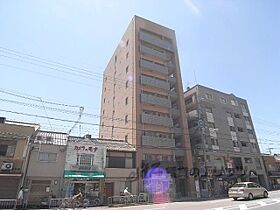 京都府京都市右京区西院巽町（賃貸マンション1K・9階・38.00㎡） その1