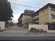 松尾中学校まで1500メートル