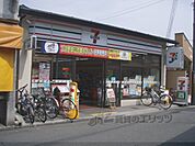 セブンイレブン　出町柳店まで390メートル