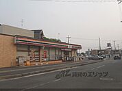 セブンイレブン　京都牛ケ瀬店まで450メートル