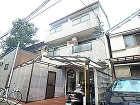 メゾントリコロール 202 ｜ 京都府京都市山科区西野八幡田町（賃貸マンション1K・3階・21.64㎡） その1