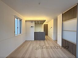 エンラージ西院 3LDKの写真