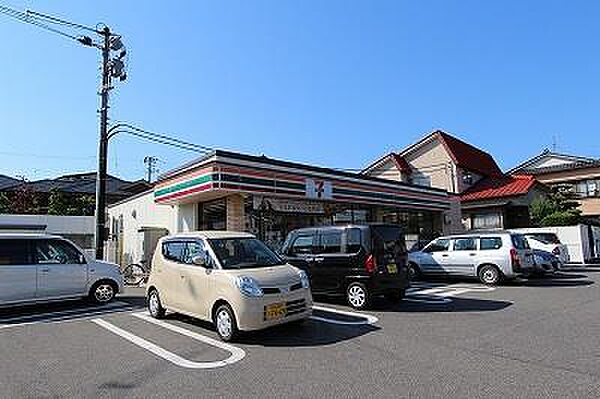 画像18:セブンイレブン新潟小針藤山店(419m)