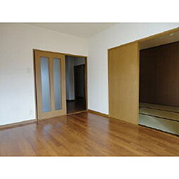 シャルマンハイツマルト 2階2DKのリビング/ダイニング