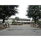 小学校「安曇野市立穂高南小学校まで3106ｍ」
