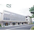中学校「長野市立櫻ケ岡中学校まで557ｍ」