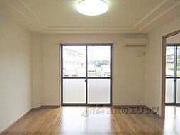 プランドール悠 201 2階2LDKのリビング/ダイニング