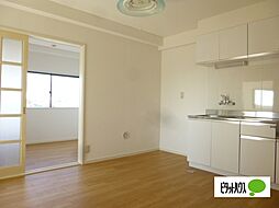 セレーノ東町II 201 2階3DKのリビング/ダイニング