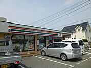コンビニ「セブンイレブン小田原久野店まで134m」
