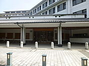 小学校「小田原市立三の丸小学校まで1016m」