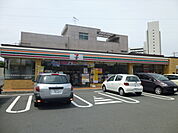 コンビニ「セブンイレブン小田原城山1丁目店まで434m」