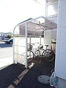 屋根付き駐輪場