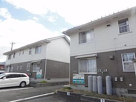 山形県山形市深町3丁目（賃貸アパート2LDK・1階・52.99㎡） その1