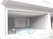 屋根付き駐車場