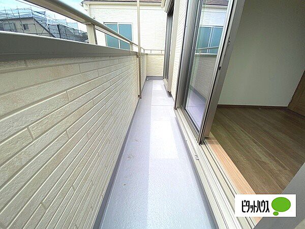 バルコニーを拡大表示