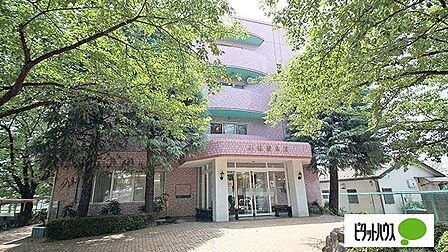 病院「小板橋病院まで551m」