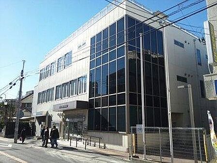 役所「船橋市役所西船橋出張所まで2285m」