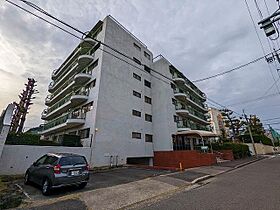 愛知県名古屋市昭和区滝子町29番8号（賃貸マンション2LDK・1階・52.80㎡） その1