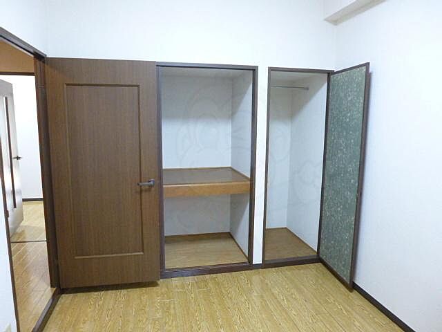 寝室
