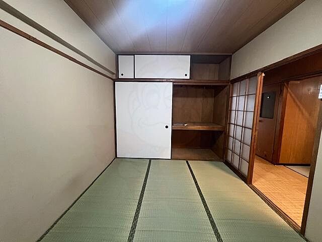寝室