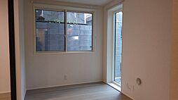 東京メトロ日比谷線 恵比寿駅 徒歩5分の賃貸マンション 1階1LDKのリビング/ダイニング