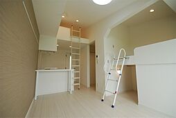 プレリュード三郷 3階ワンルームのリビング/ダイニング