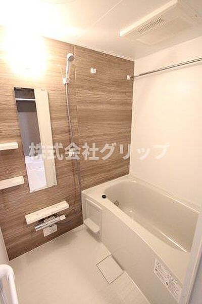 メイクスWアート横浜関内