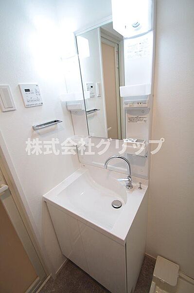 ハーモニーレジデンス横浜大通り公園EIRAKU