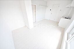 メゾンハイウェイ五反野 1階ワンルームのリビング/ダイニング