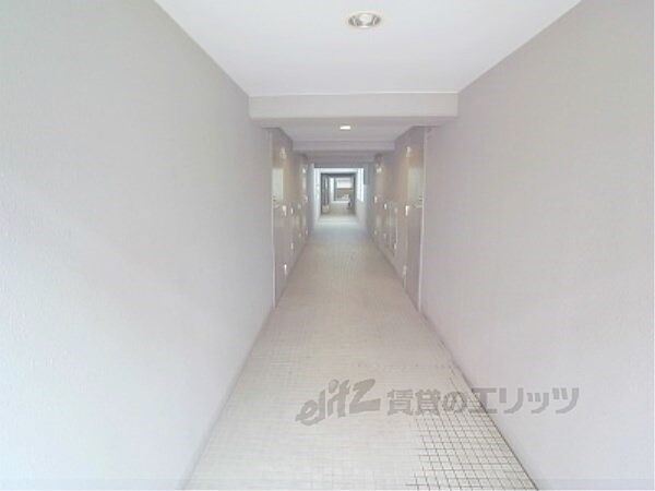 画像26:廊下